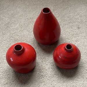 Elegant Red Ceramic Vase Set